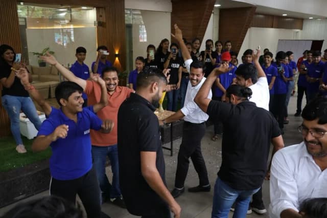 jee-main-result-celebration